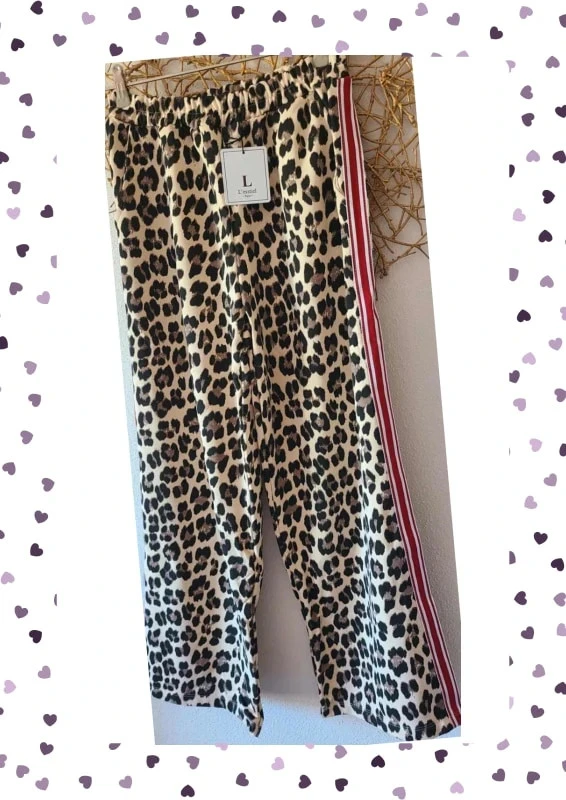 Pantalón oversize de leopardo – Tiras rojas – 100% algodón cómodo – photo 2